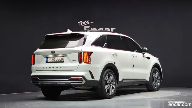 Main__Slider__Photo:Sorento Kia 2021.0-1