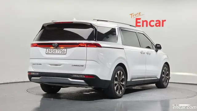 Main__Slider__Photo:Canival Kia 2021.5-1