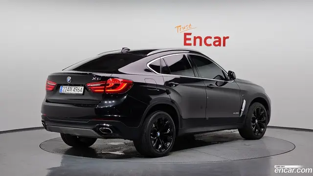 Main__Slider__Photo:X6 BMW 2019.3-1