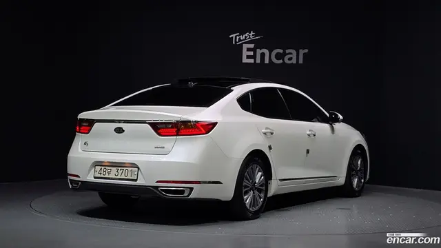 Main__Slider__Photo:K7 Kia 2018.3-1