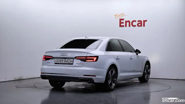 Main__Slider__Photo:A4 Audi 2019.11-1
