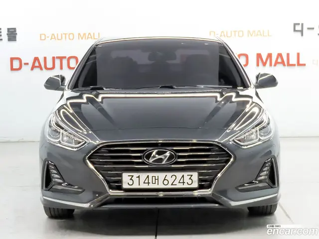 Main__Slider__Photo:Sonata Hyundai 2019.1-1