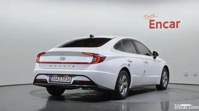 Main__Slider__Photo:Sonata Hyundai 2022.7-1