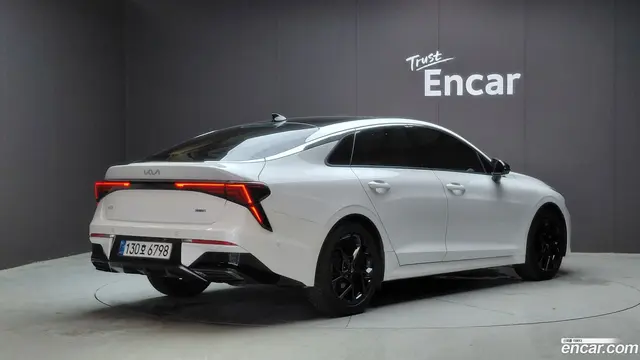 Main__Slider__Photo:K5 Kia 2023.11-1