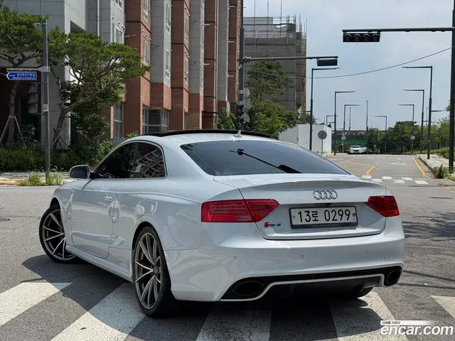 Main__Slider__Photo:RS5 Audi 2016.2-1