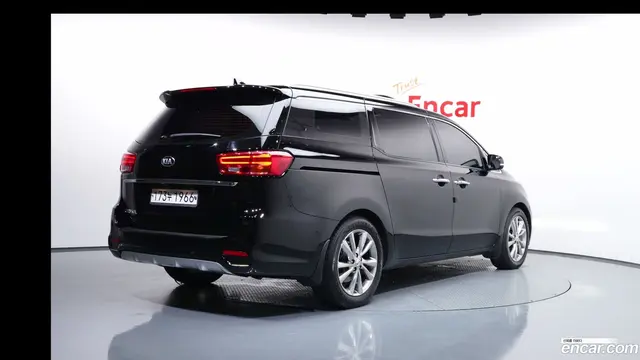 Main__Slider__Photo:Canival Kia 2020.0-1