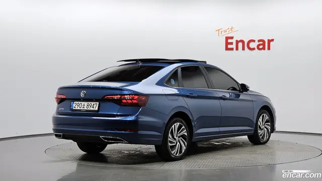 Main__Slider__Photo:Jetta Volkswagen 2021.8-1