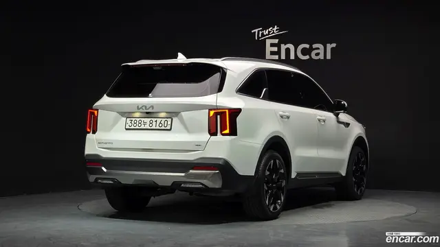 Main__Slider__Photo:Sorento Kia 2023.8-1