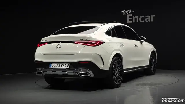 Main__Slider__Photo:GLC-Class Mercedes-Benz 2025.7-1