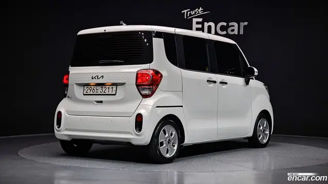 Main__Slider__Photo:RAY Kia 2021.6-1