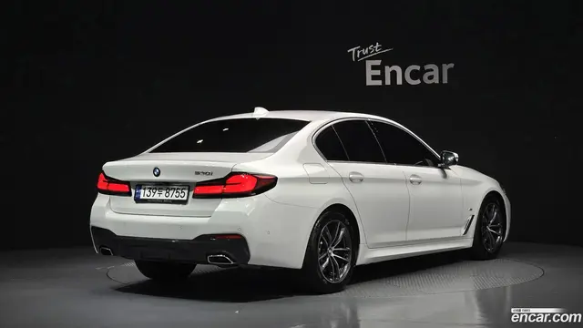 Main__Slider__Photo:5-Series BMW 2023.3-1