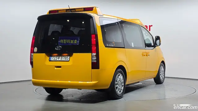 Main__Slider__Photo:Staria Hyundai 2023.2-1