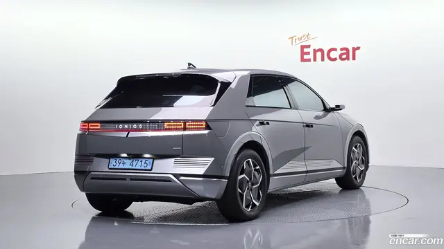 Main__Slider__Photo:Ioniq5 Hyundai 2023.1-1