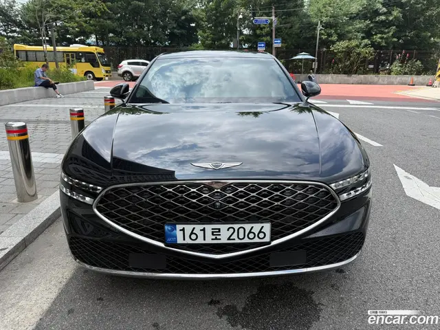 Main__Slider__Photo:G90 Genesis 2022.7-1
