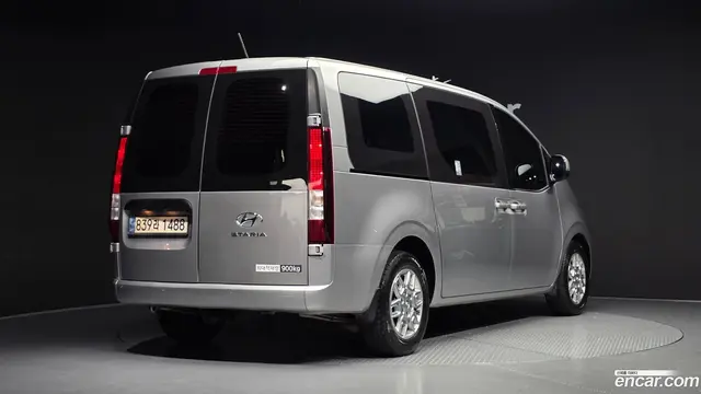 Main__Slider__Photo:Staria Hyundai 2023.0-1