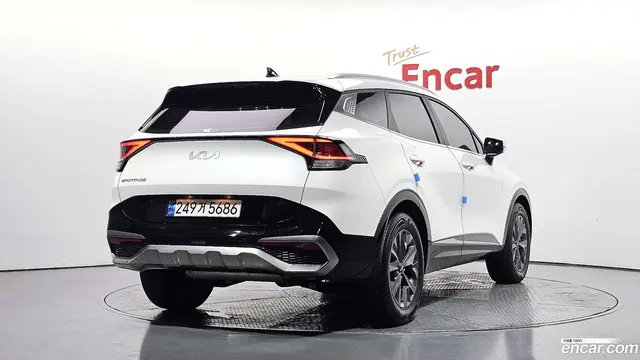 Main__Slider__Photo:Sportage Kia 2022.11-1