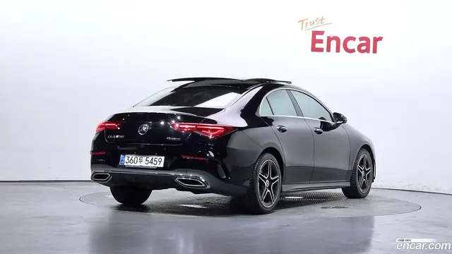 Main__Slider__Photo:CLA-Class Mercedes-Benz 2020.11-1