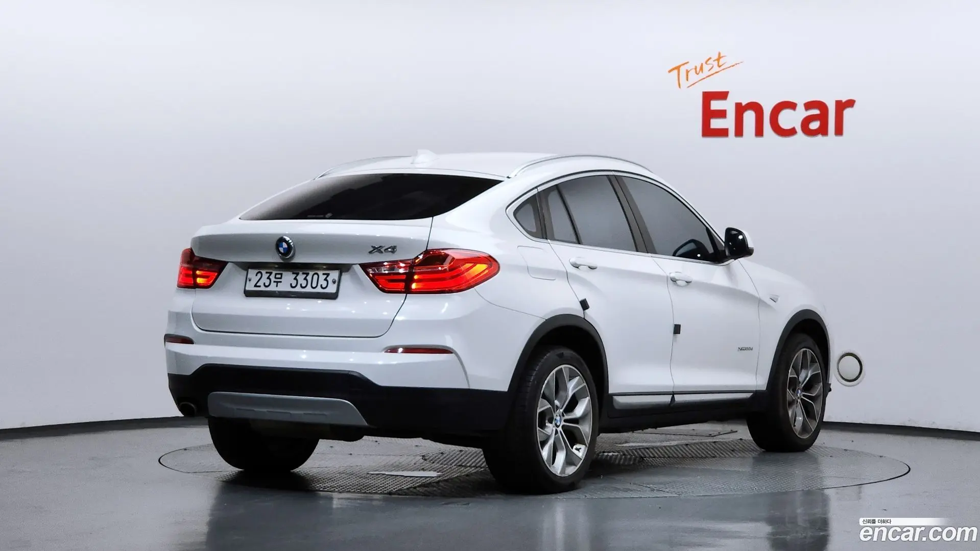 Main__Slider__Photo:X4 BMW 2015.0-1