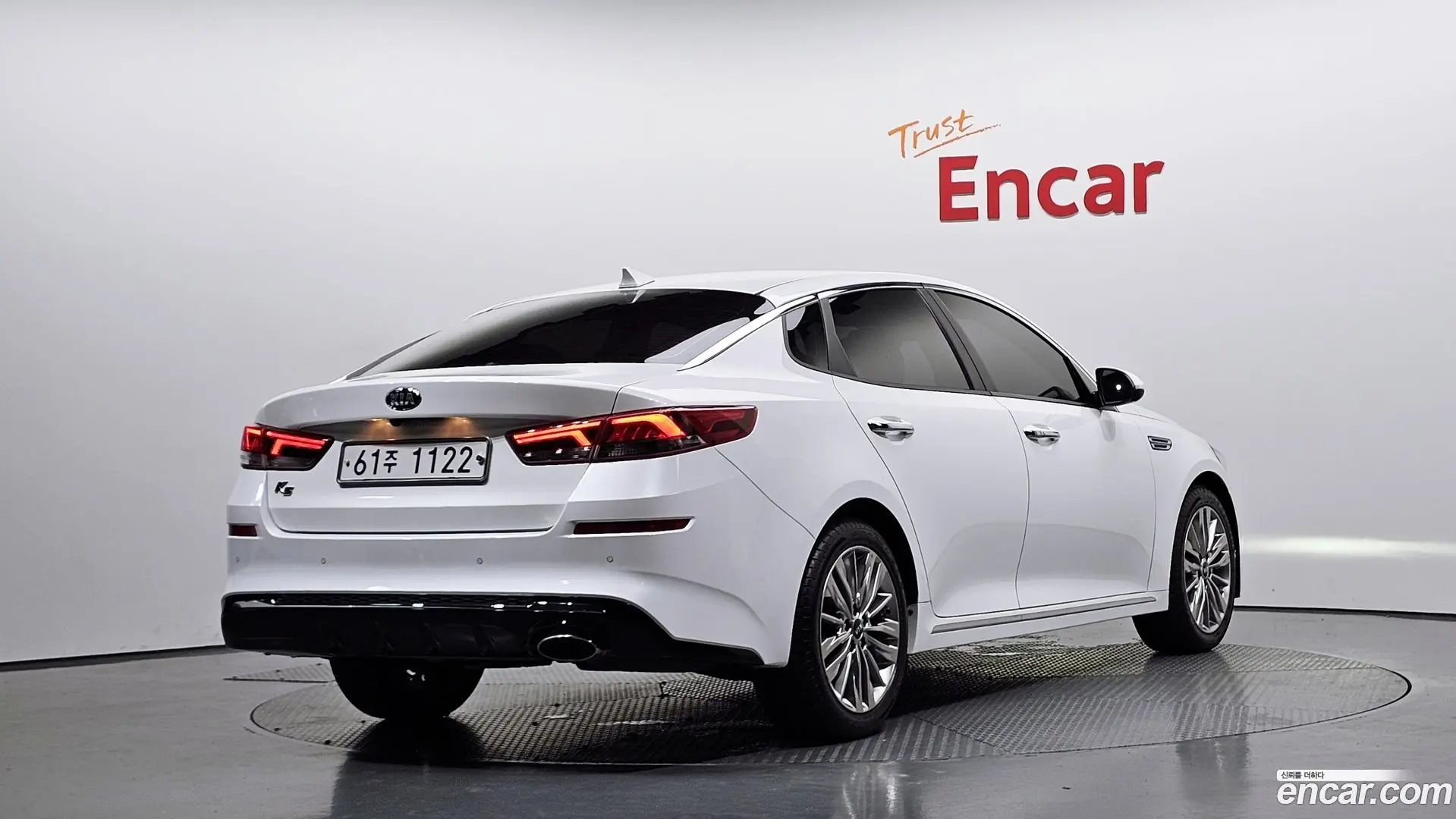 Main__Slider__Photo:K5 Kia 2019.0-1