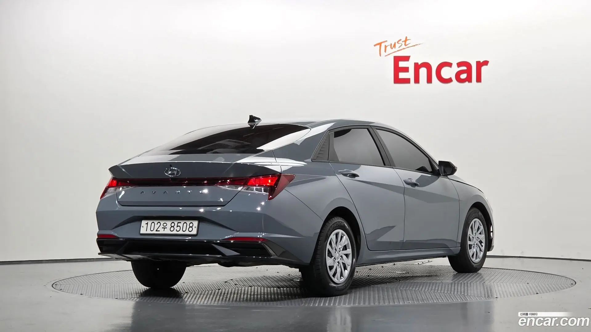 Main__Slider__Photo:AVANTE Hyundai 2021.10-1
