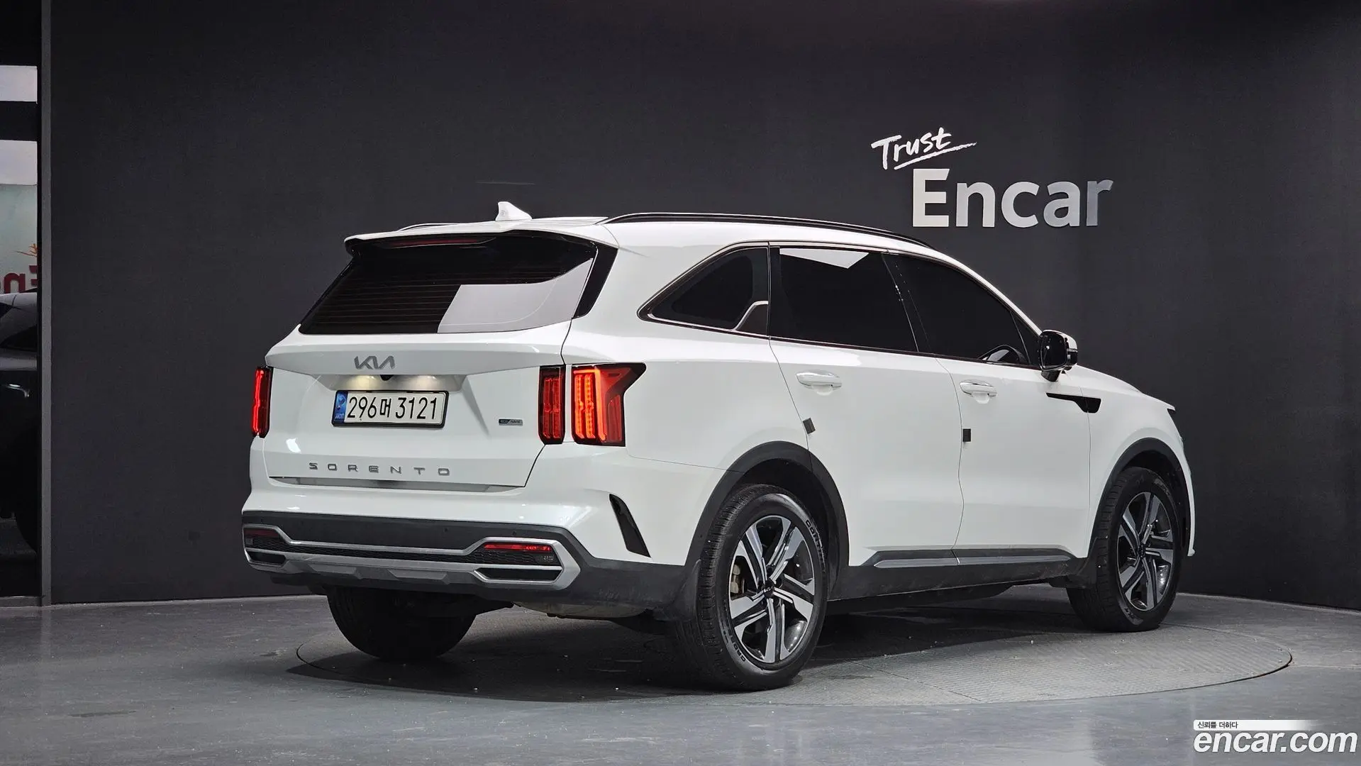 Main__Slider__Photo:Sorento Kia 2022.6-1