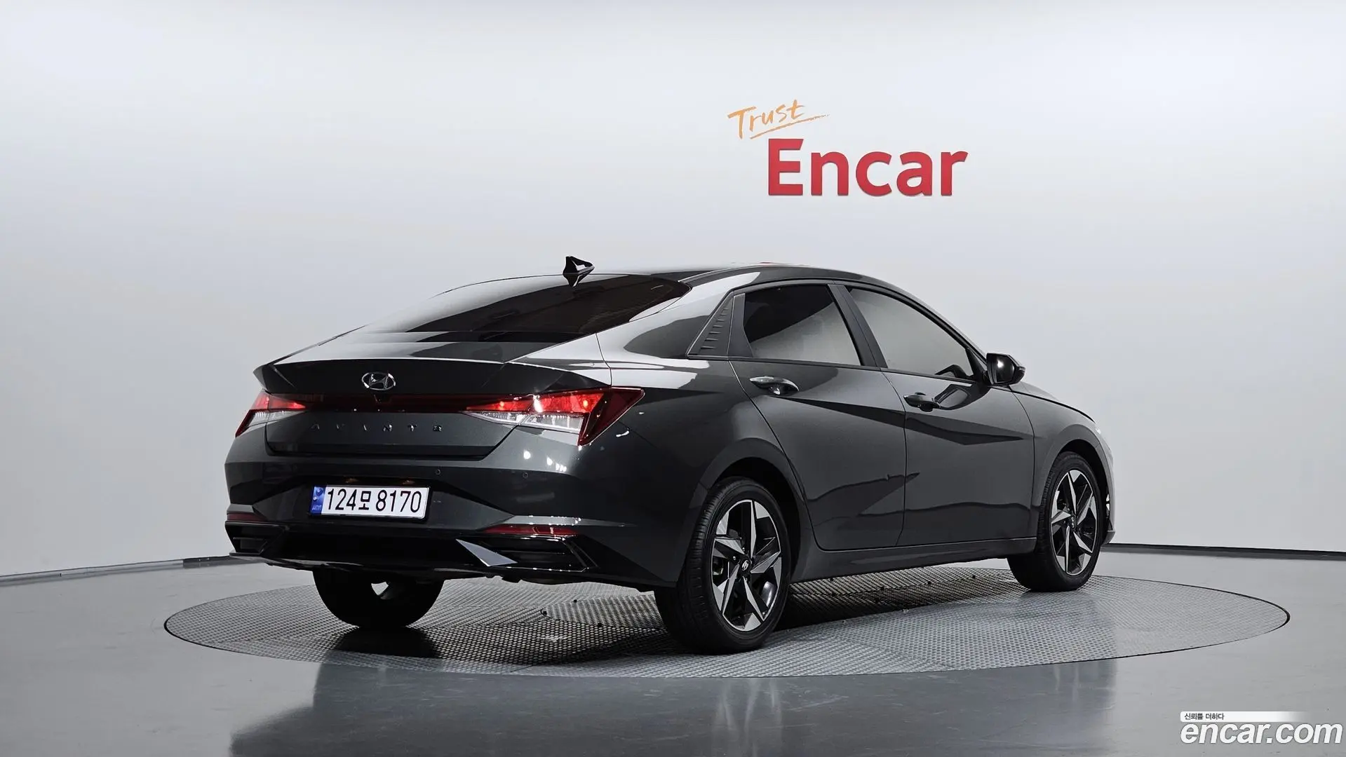 Main__Slider__Photo:AVANTE Hyundai 2022.11-1