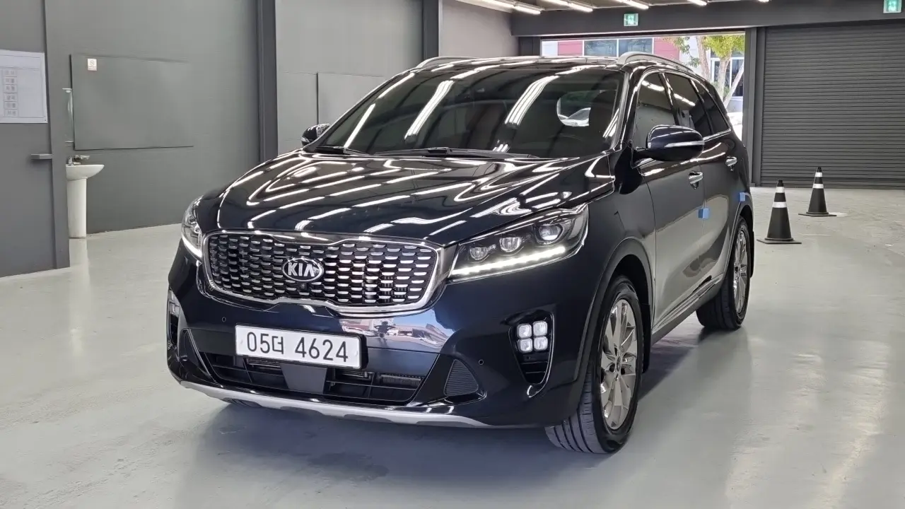 Main__Slider__Photo:Sorento Kia 2018.4-1