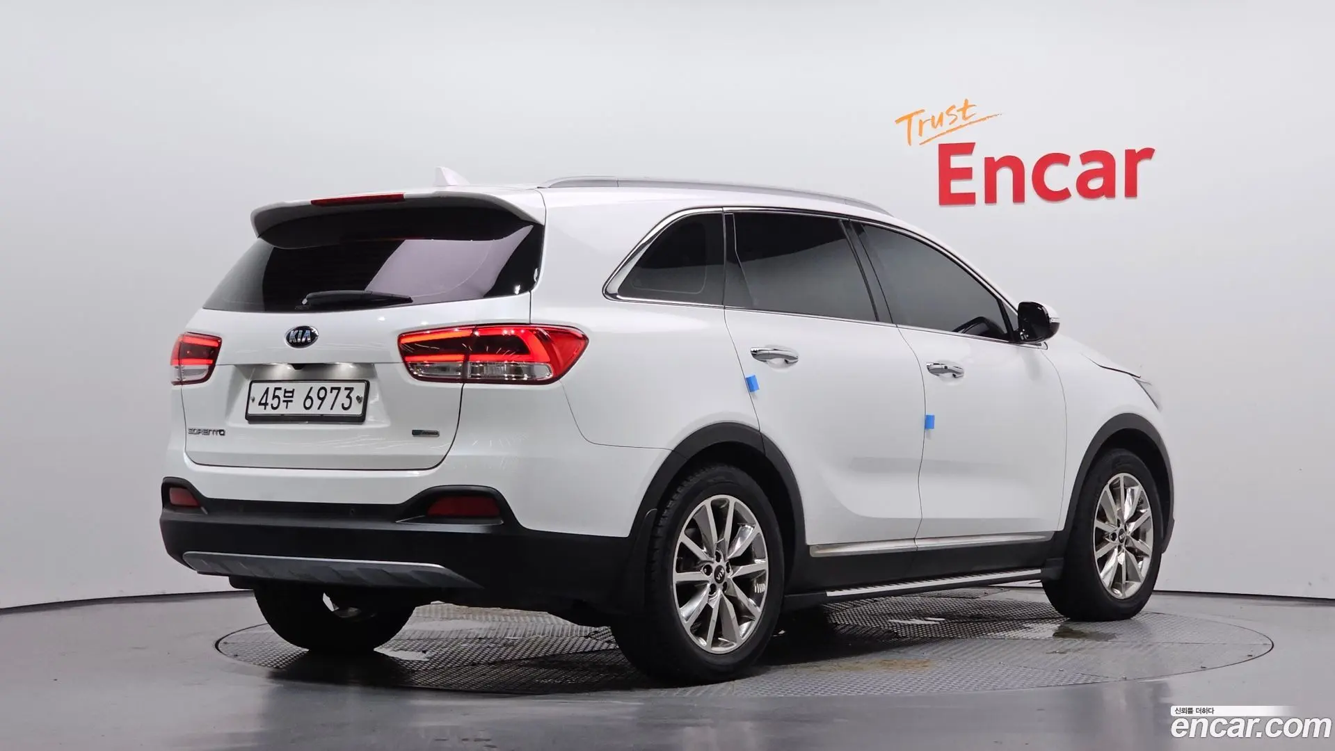 Main__Slider__Photo:Sorento Kia 2015.0-1