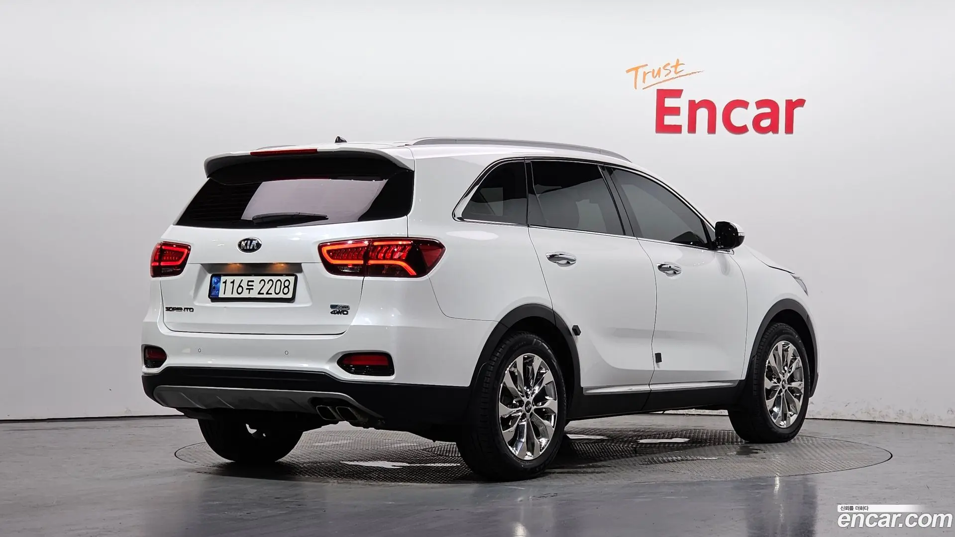 Main__Slider__Photo:Sorento Kia 2018.6-1