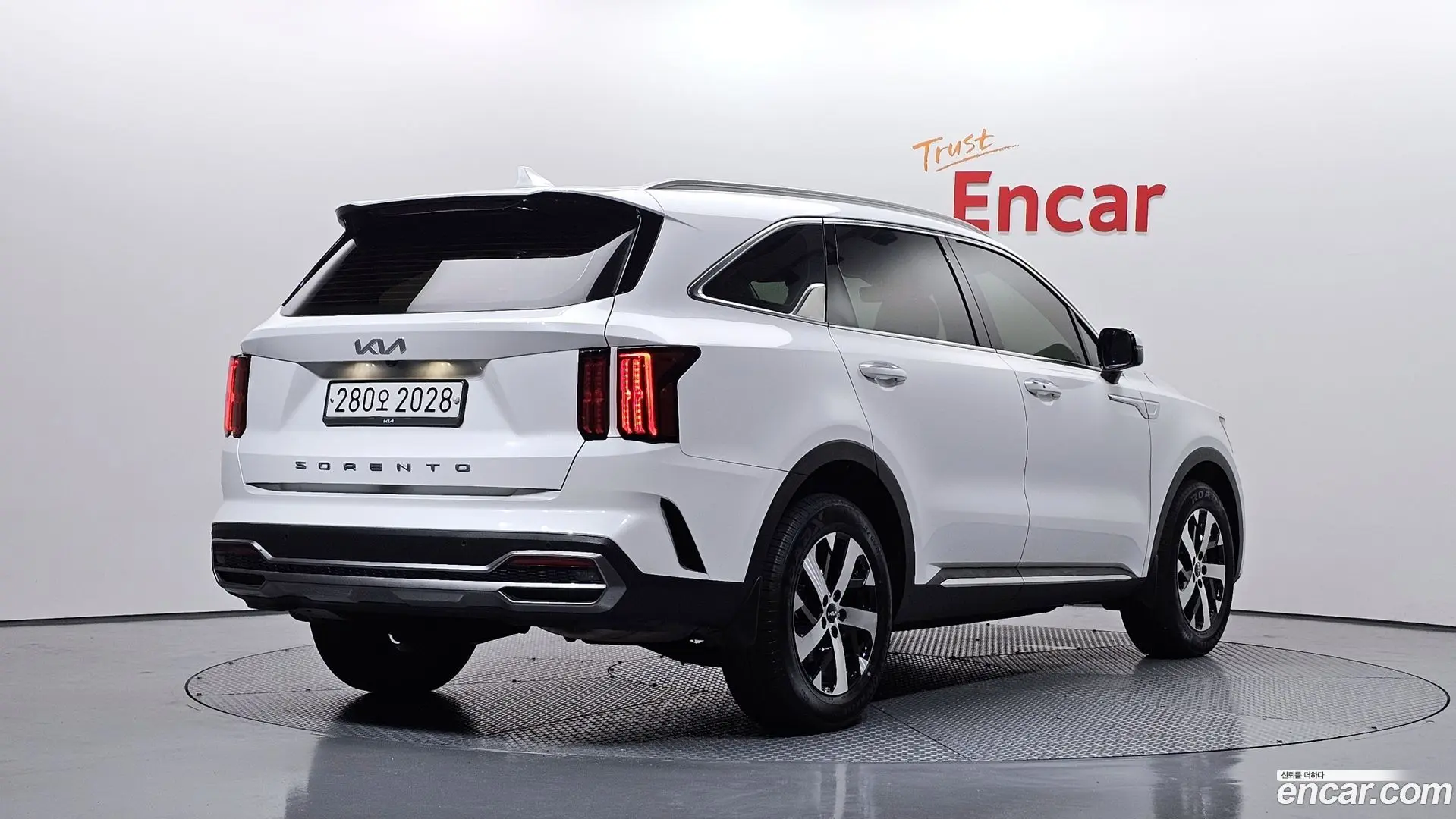 Main__Slider__Photo:Sorento Kia 2022.5-1