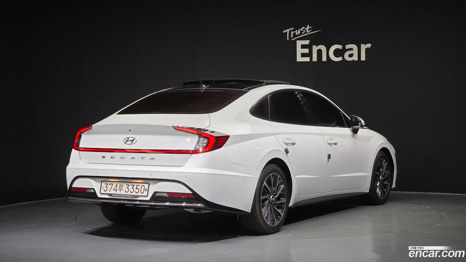 Main__Slider__Photo:Sonata Hyundai 2020.2-1