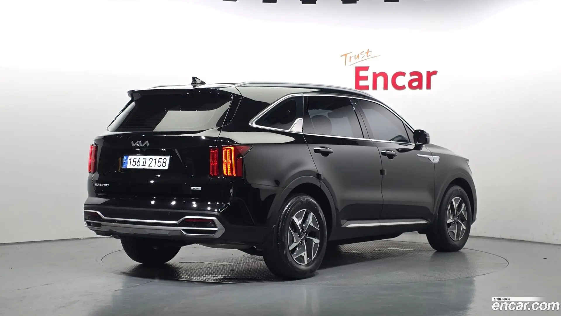 Main__Slider__Photo:Sorento Kia 2023.7-1