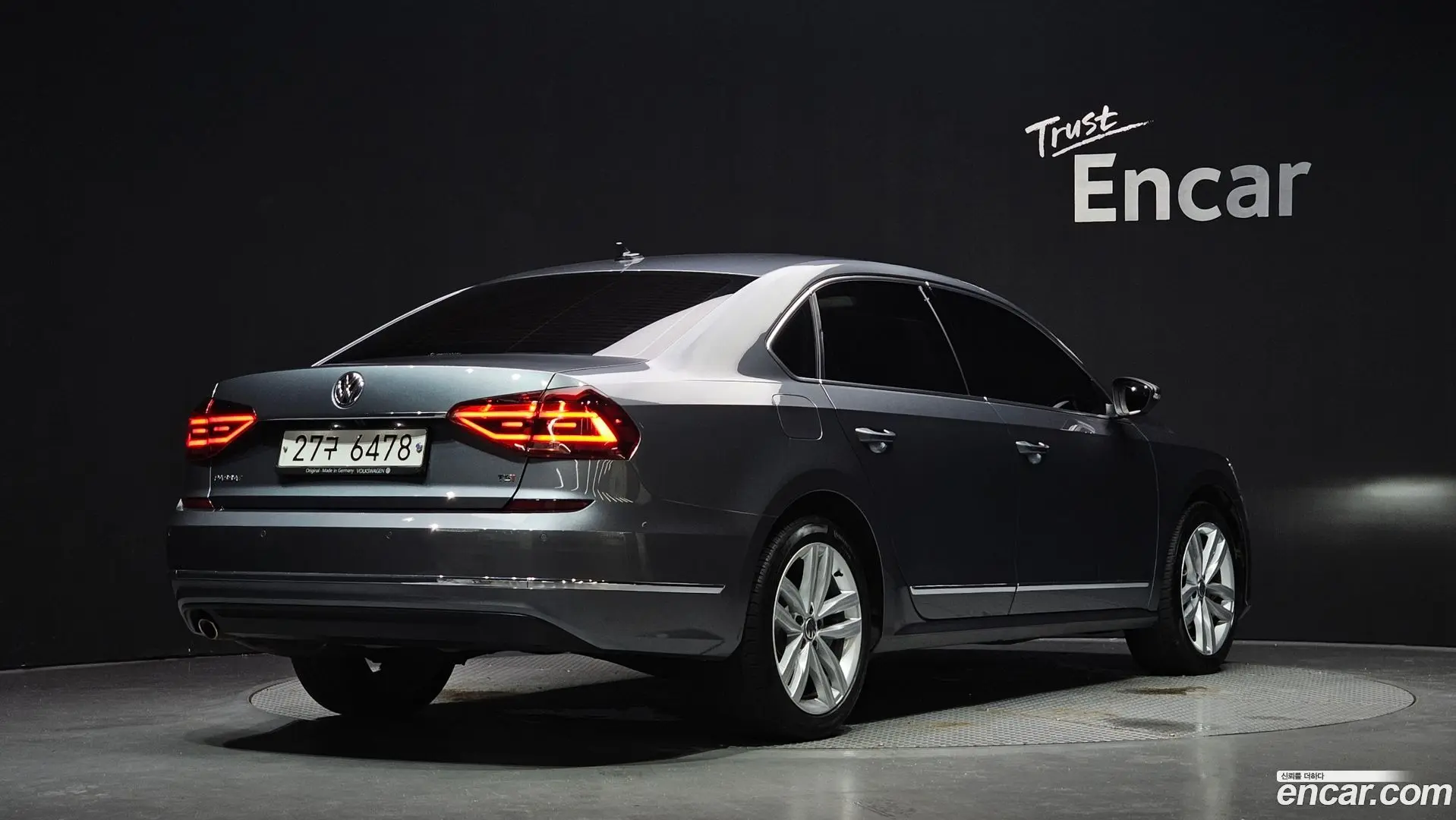 Main__Slider__Photo:Passat Volkswagen 2018.8-1