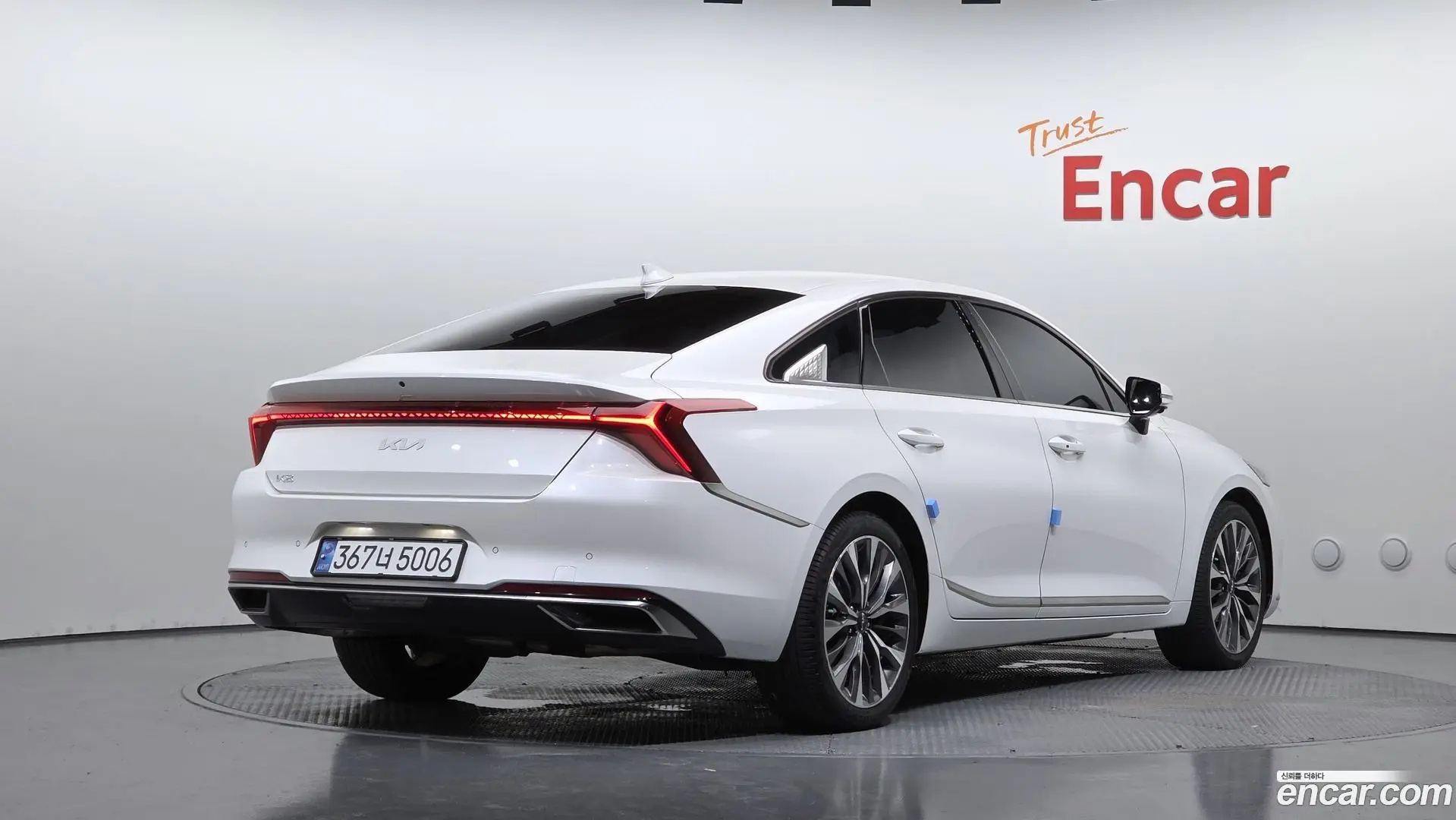 Main__Slider__Photo:K8 Kia 2022.2-1