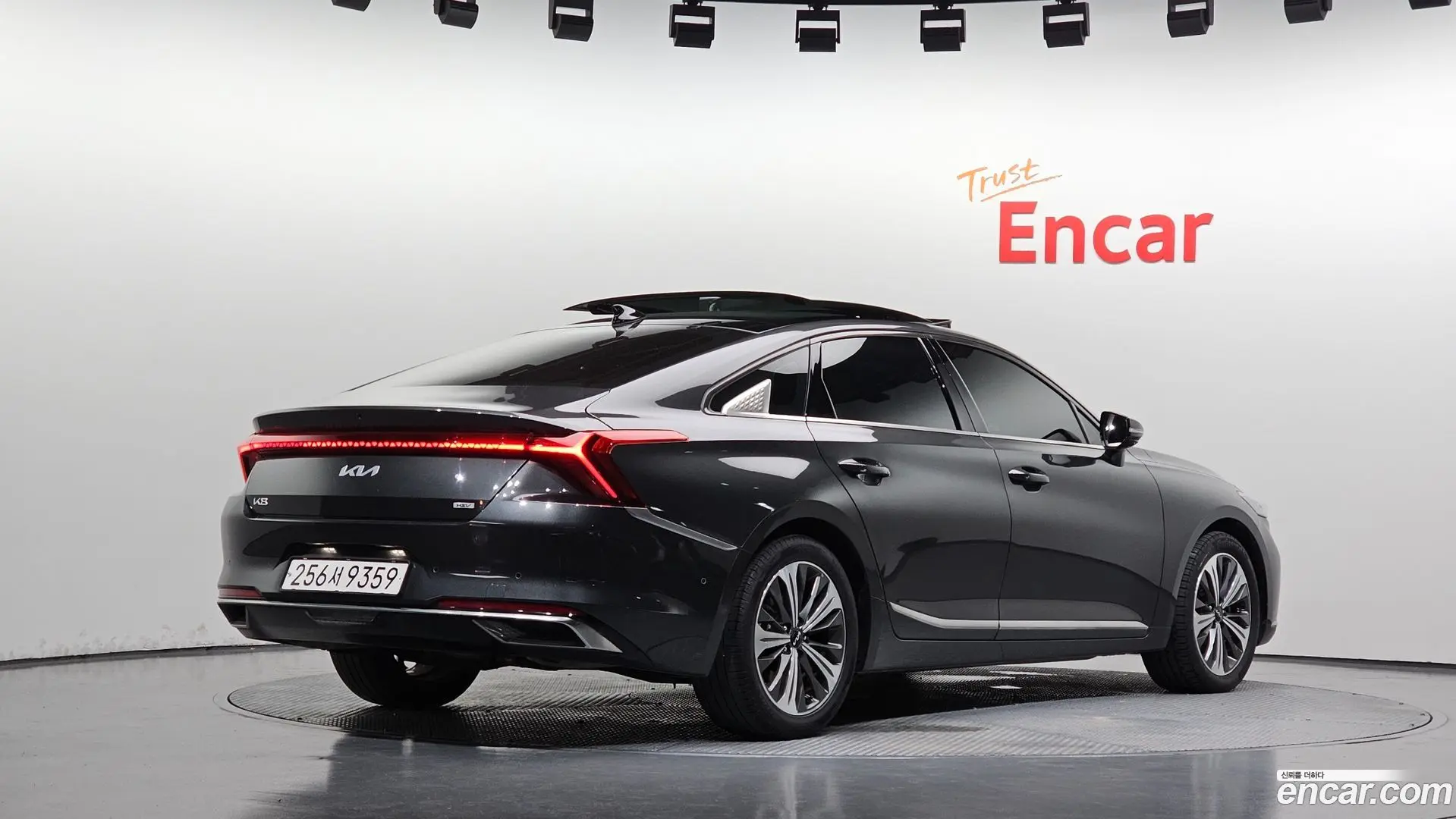 Main__Slider__Photo:K8 Kia 2022.8-1