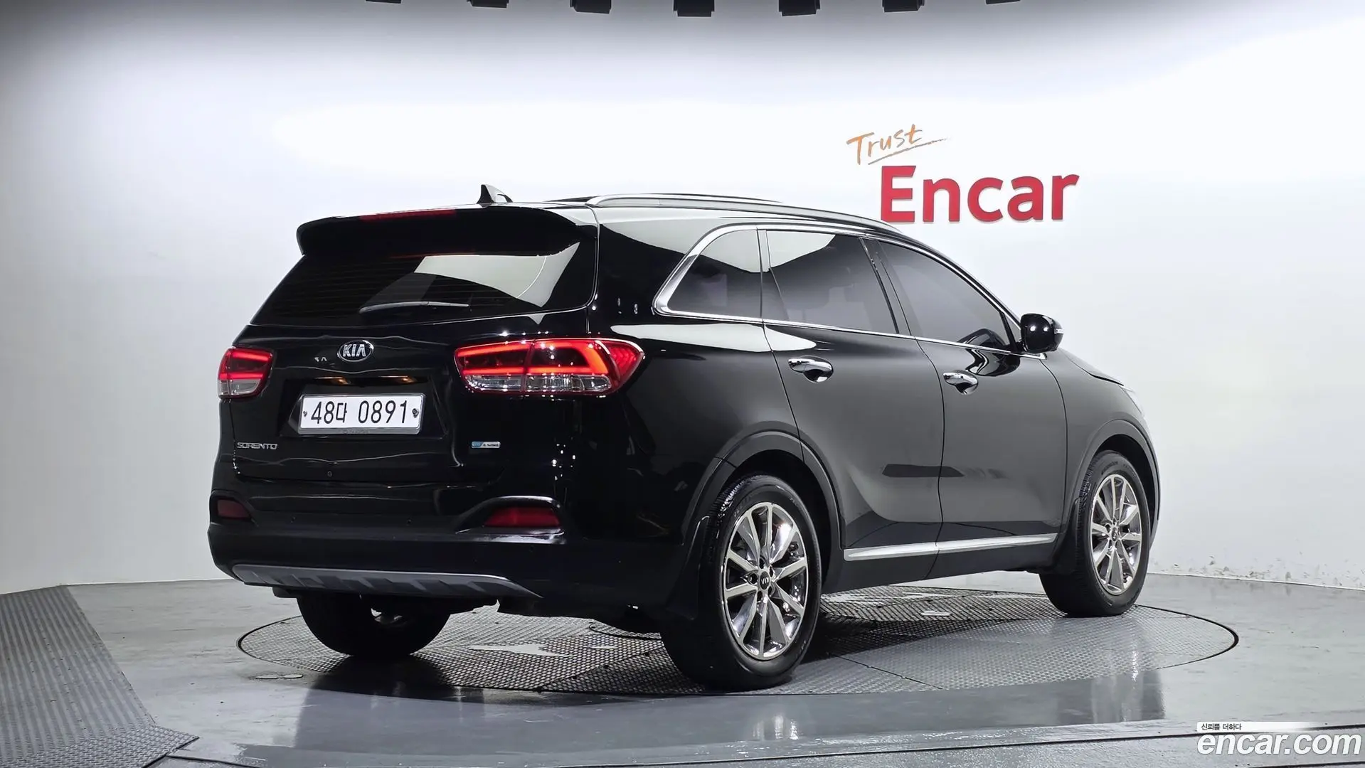 Main__Slider__Photo:Sorento Kia 2015.8-1