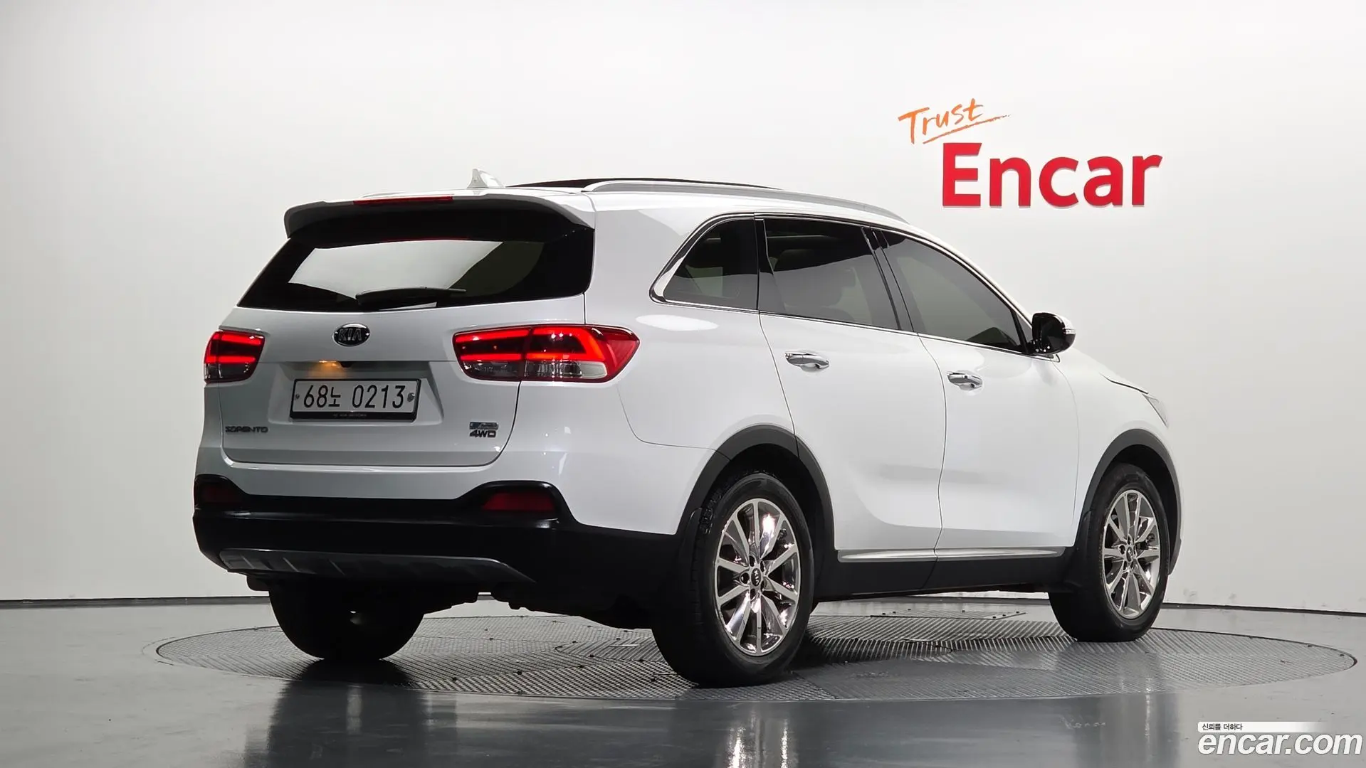 Main__Slider__Photo:Sorento Kia 2016.9-1