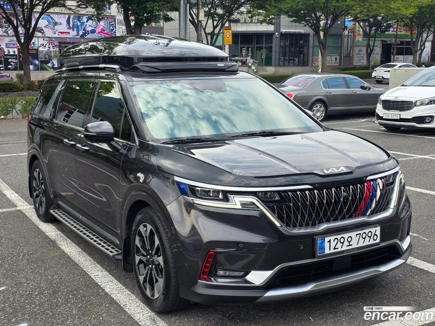 Main__Slider__Photo:Canival Kia 2020.8-1