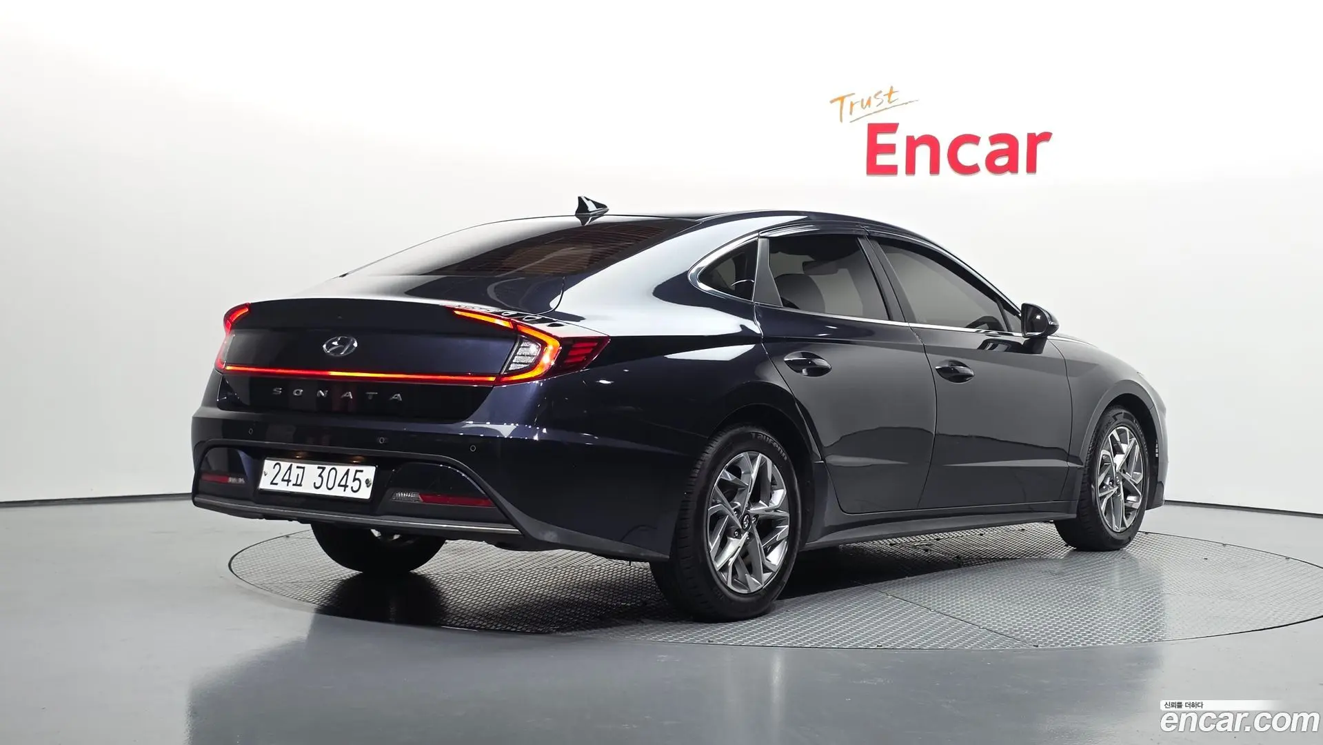 Main__Slider__Photo:Sonata Hyundai 2019.7-1