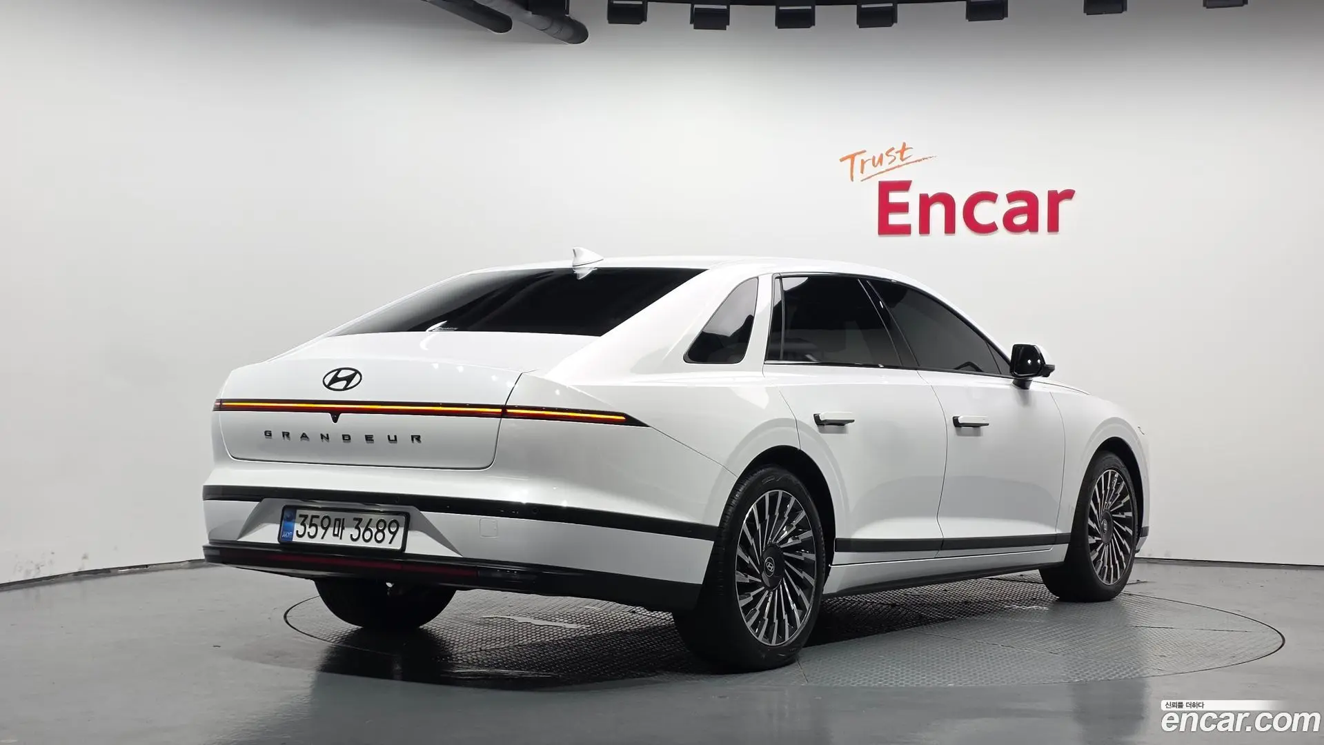 Main__Slider__Photo:Grandeur Hyundai 2025.8-1