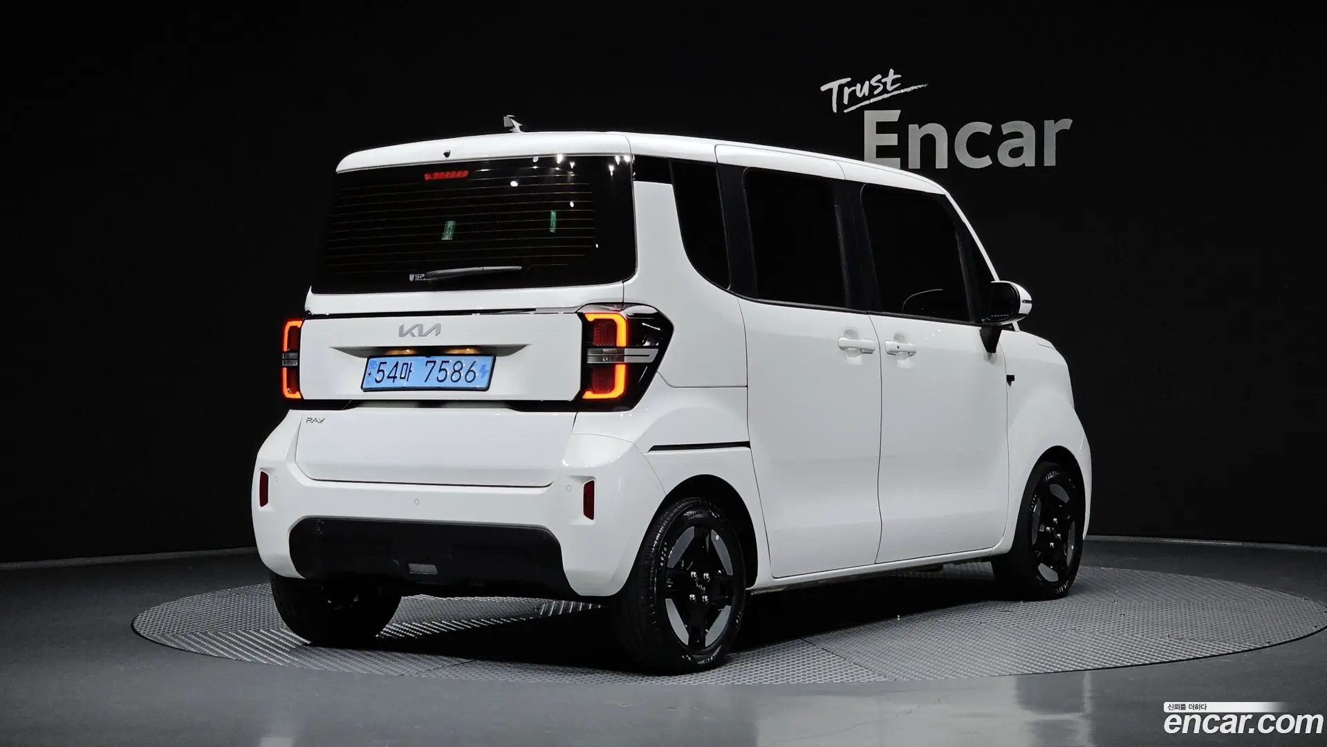 Main__Slider__Photo:RAY Kia 2023.9-1