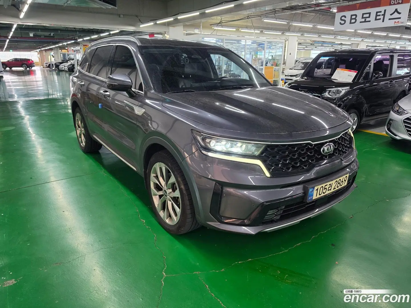 Main__Slider__Photo:Sorento Kia 2020.7-1