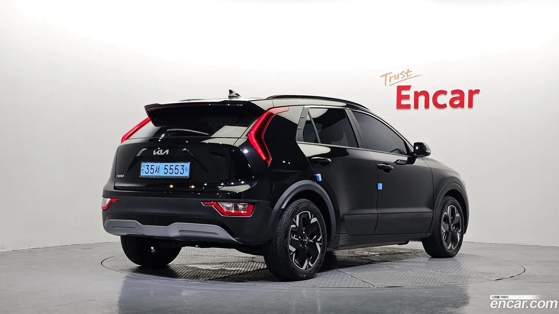 Main__Slider__Photo:Niro Kia 2023.6-1