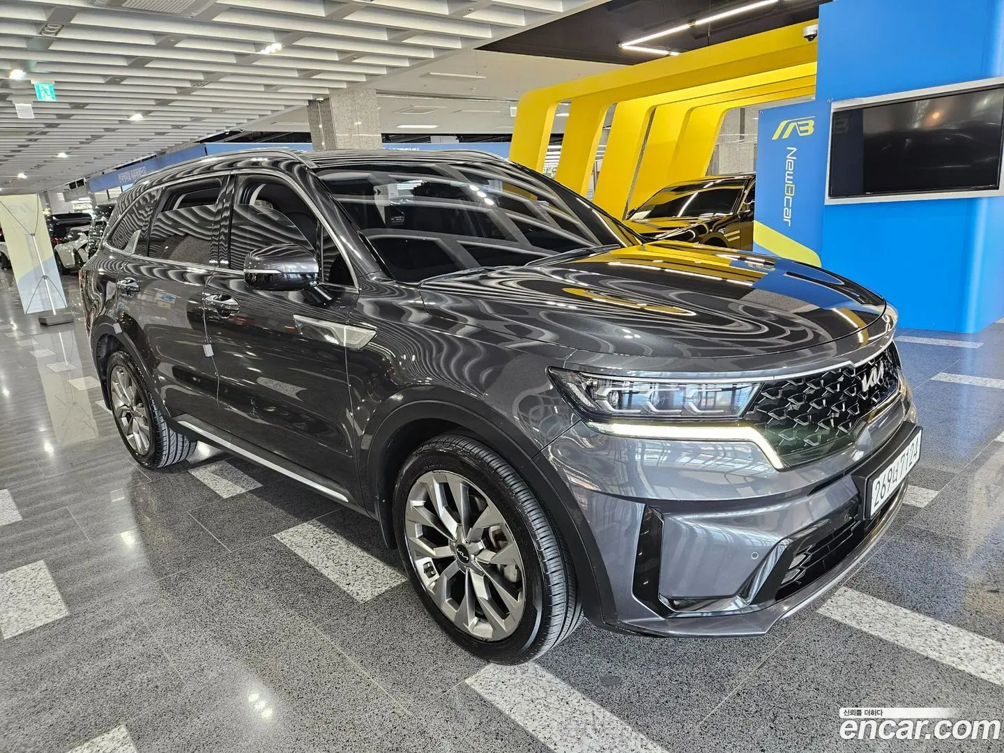 Main__Slider__Photo:Sorento Kia 2022.7-1