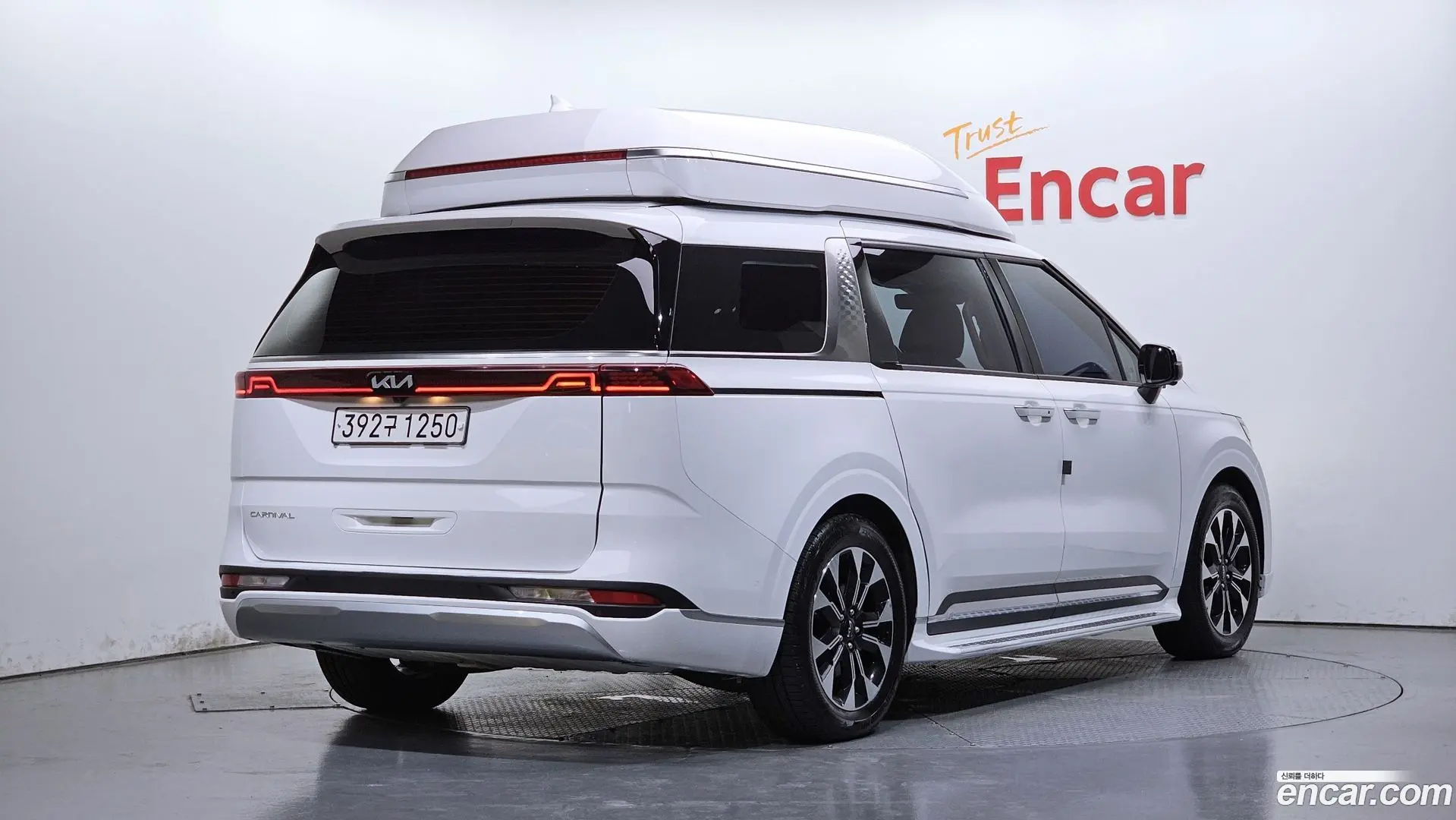 Main__Slider__Photo:Canival Kia 2021.7-1