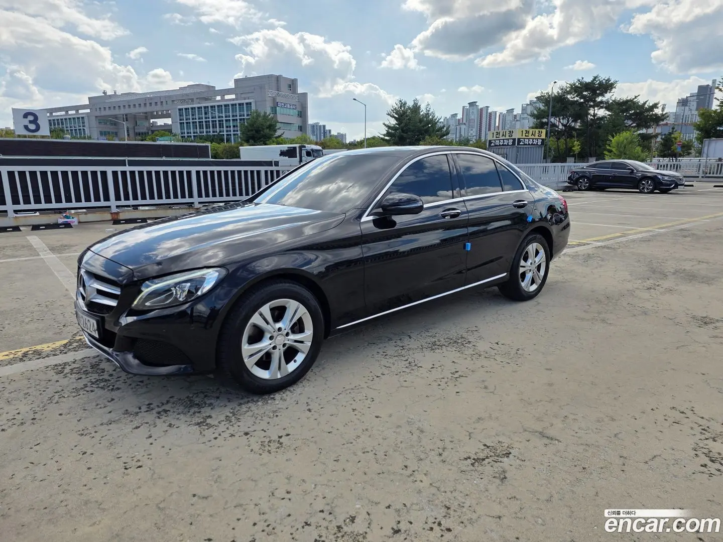 Main__Slider__Photo:C-Class Mercedes-Benz 2016.7-1