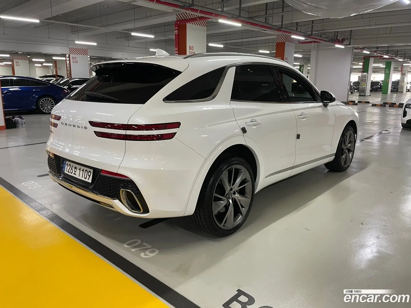 Main__Slider__Photo:GV70 Genesis 2021.6-1