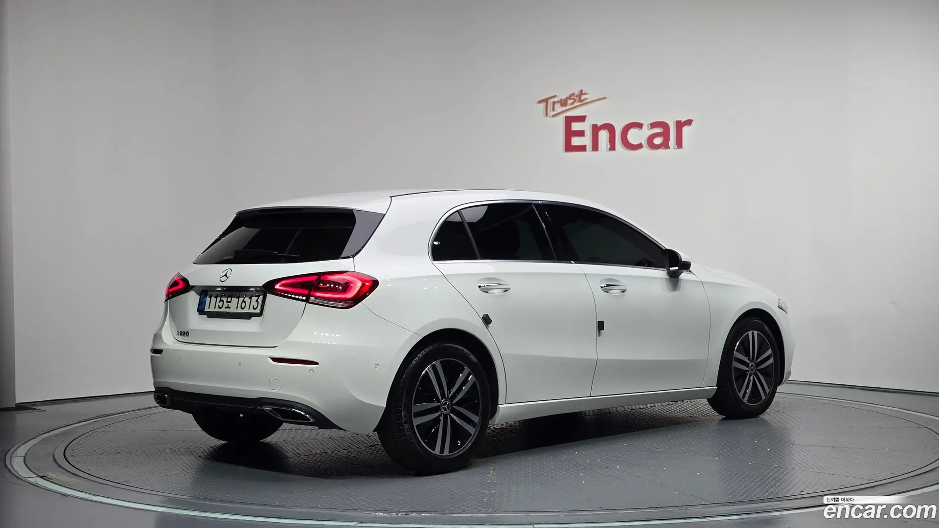 Main__Slider__Photo:A-Class Mercedes-Benz 2022.1-1