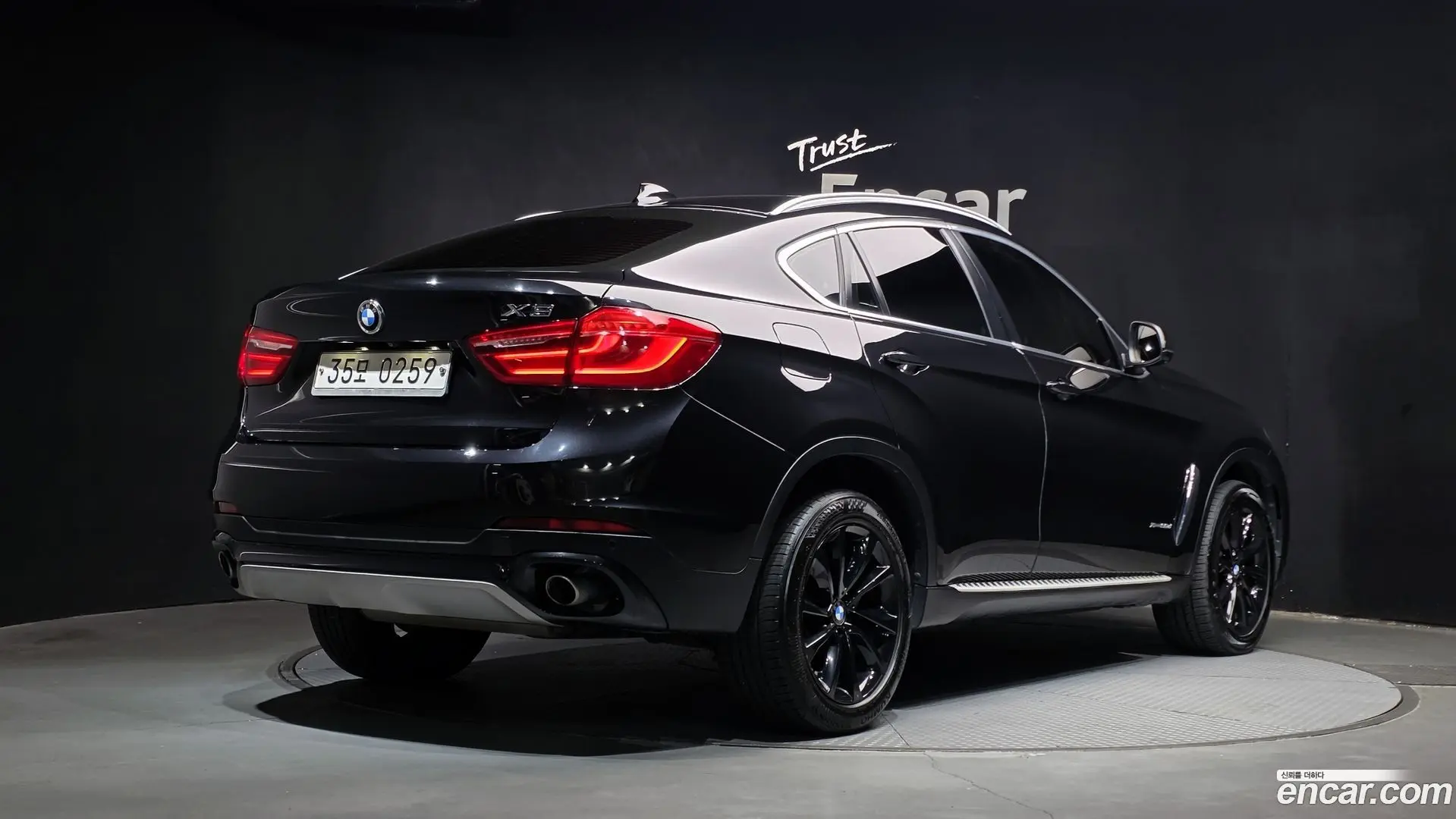 Main__Slider__Photo:X6 BMW 2016.9-1