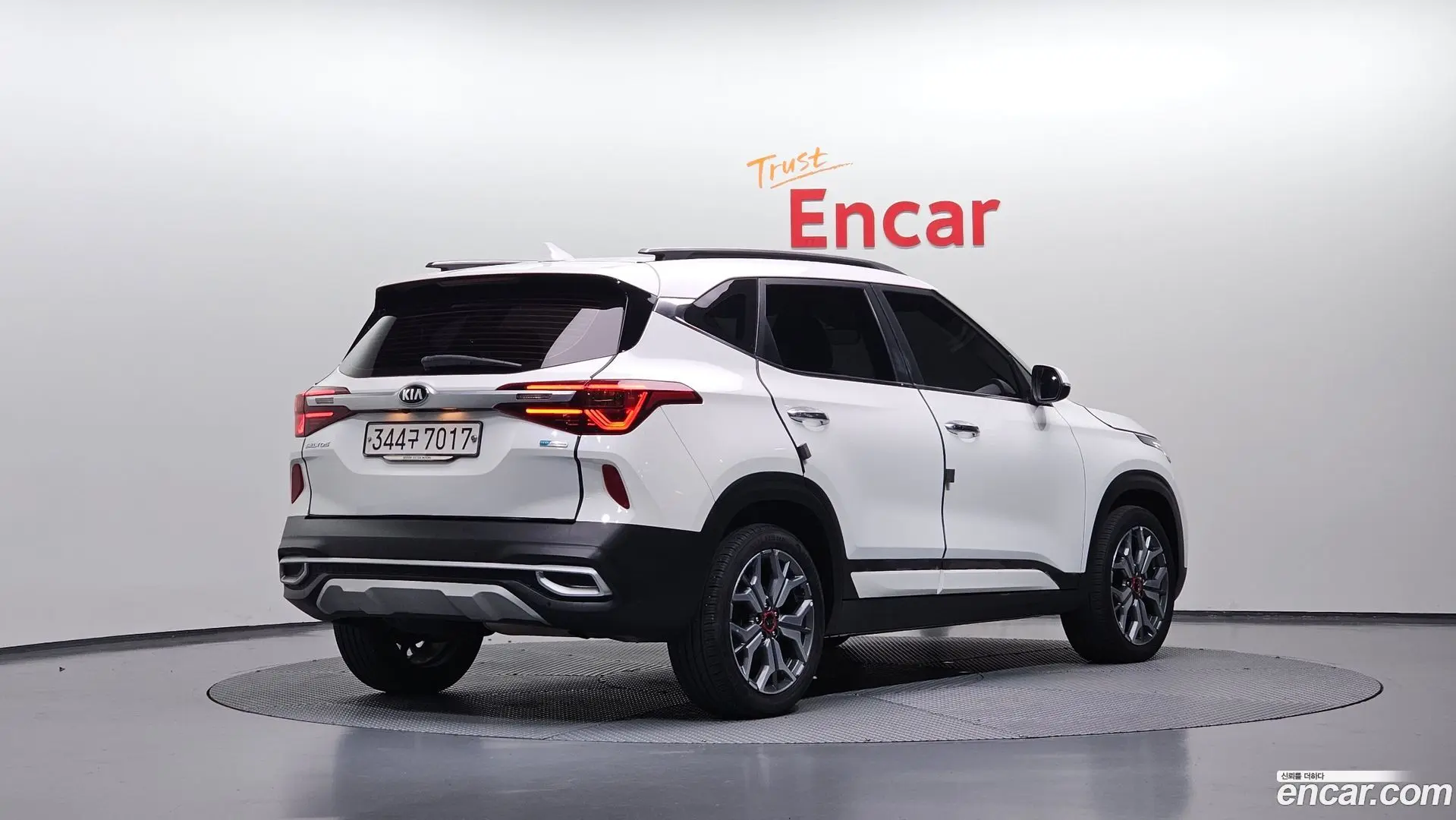 Main__Slider__Photo:Seltos Kia 2020.2-1